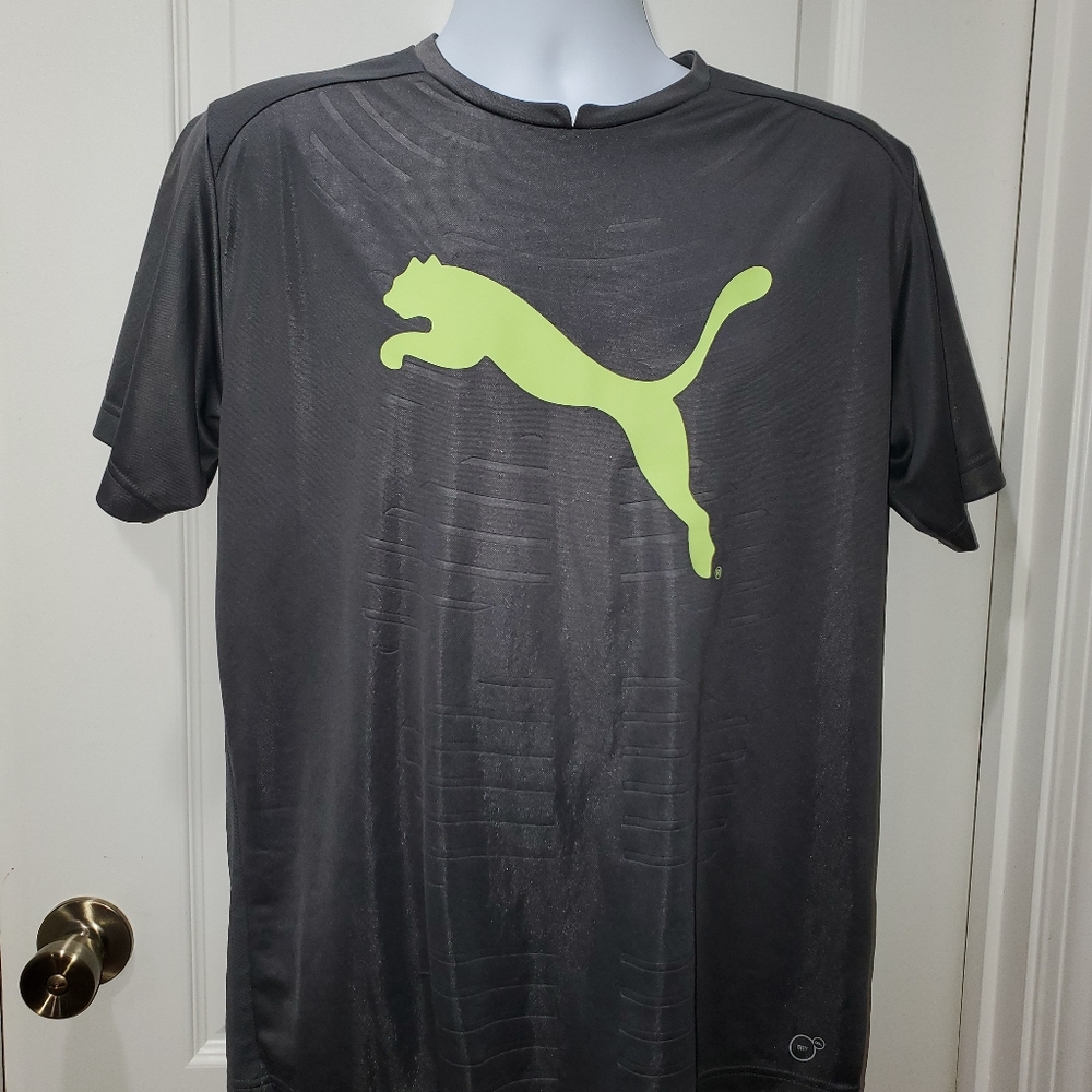 Puma Men's active big logo sz L t-shirt